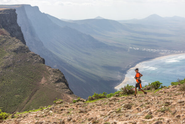 Trailrunning bij de Famara cliff Lanzarote